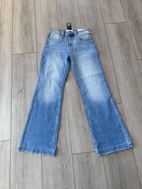 NWT KanCan Holly Flare Jeans High Rise “All The Good Vibes” Distressed Hem Boho